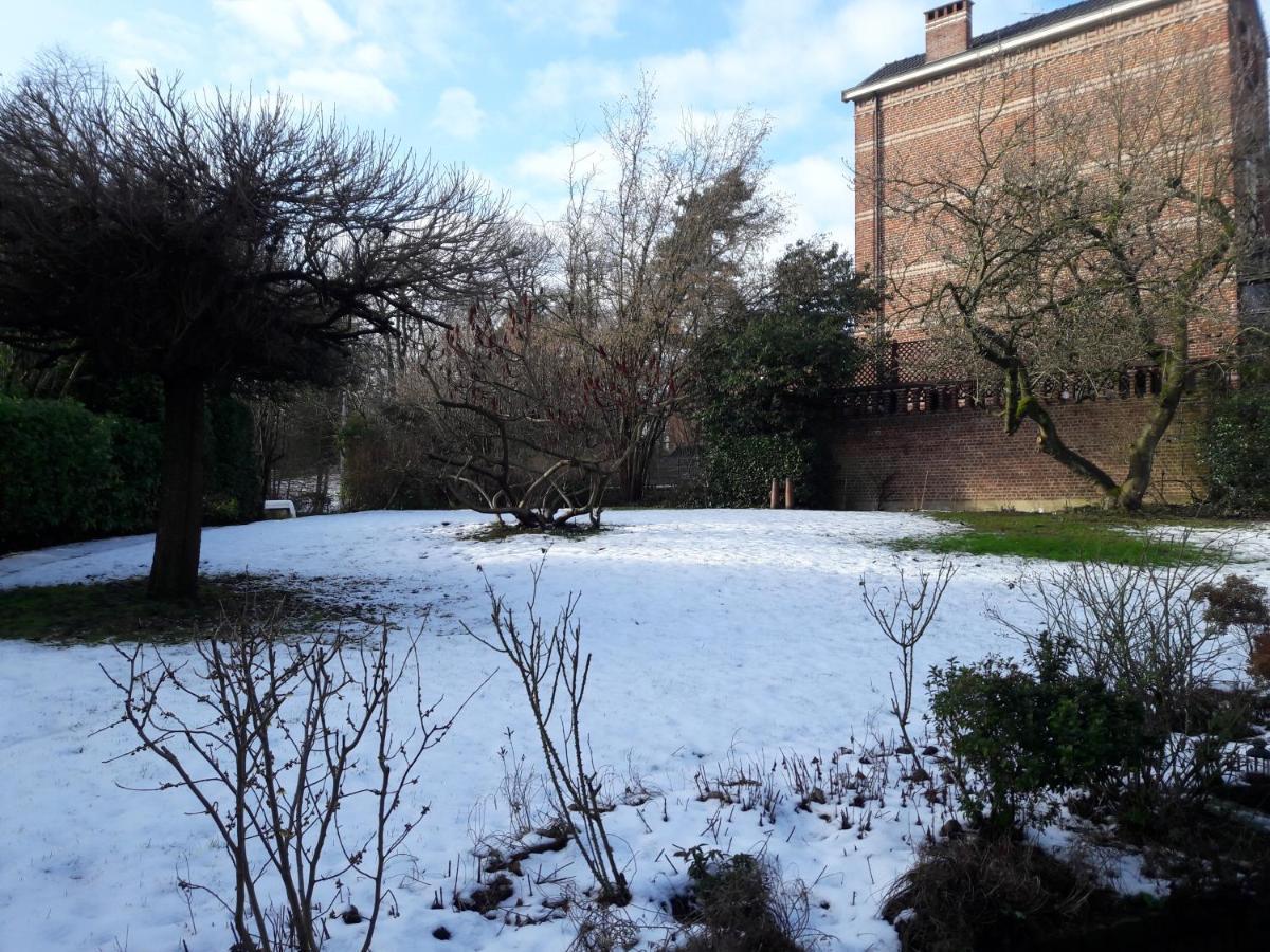 Uccle Un Grand Jardin En Ville. Chez Guy المظهر الخارجي الصورة